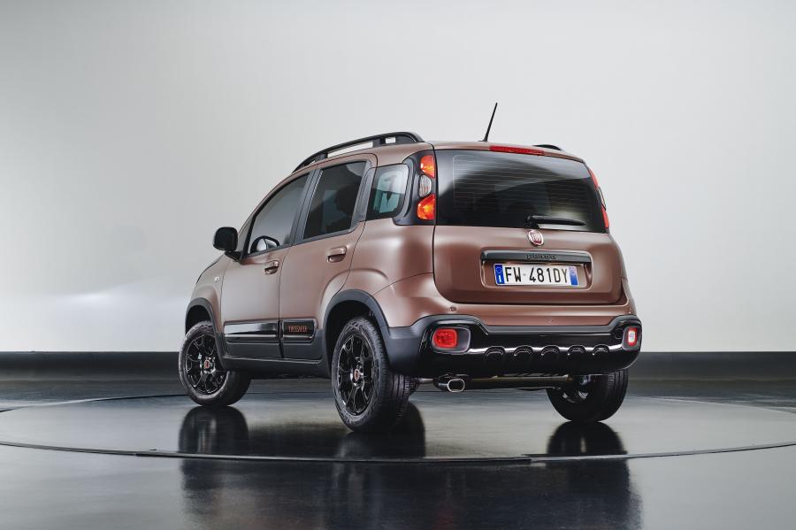  Fiat Panda Trussardi (319) 2019 года  (фото 5 из 43)